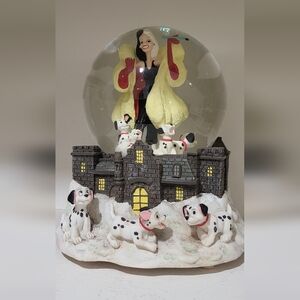 101 Dalmatians Cruella Snow Globe with Castle